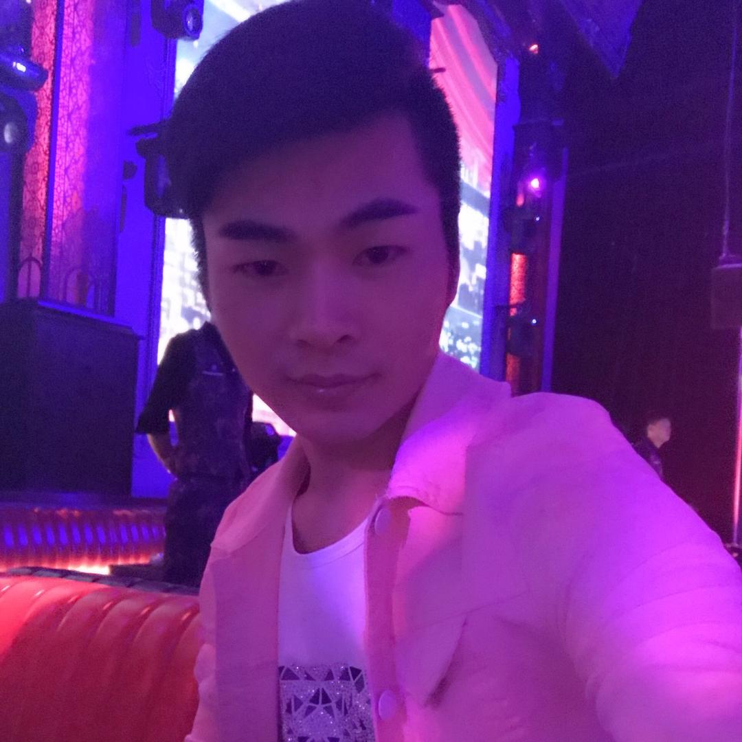 TNTAE酒吧 小东