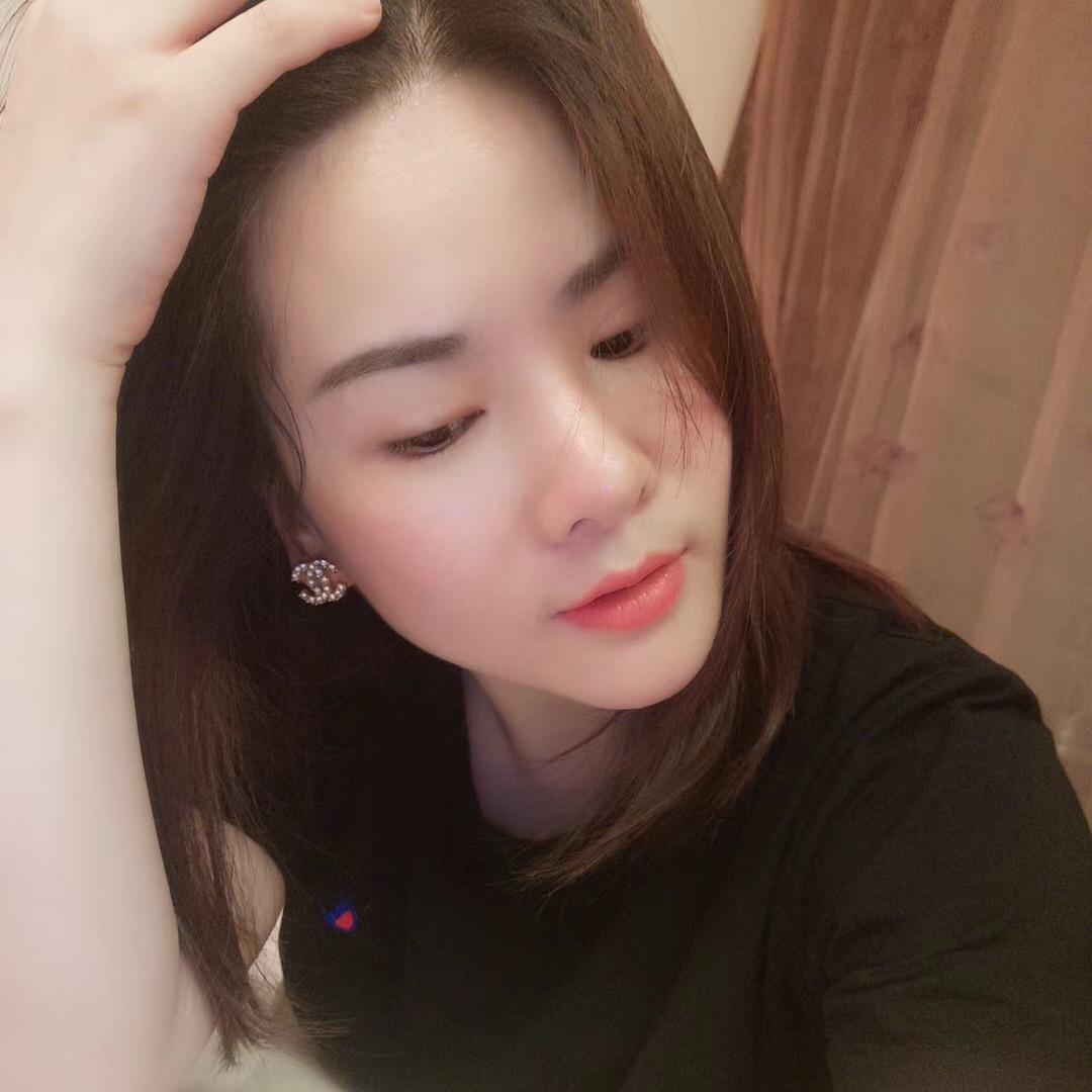 小不点@酒娘子🥂