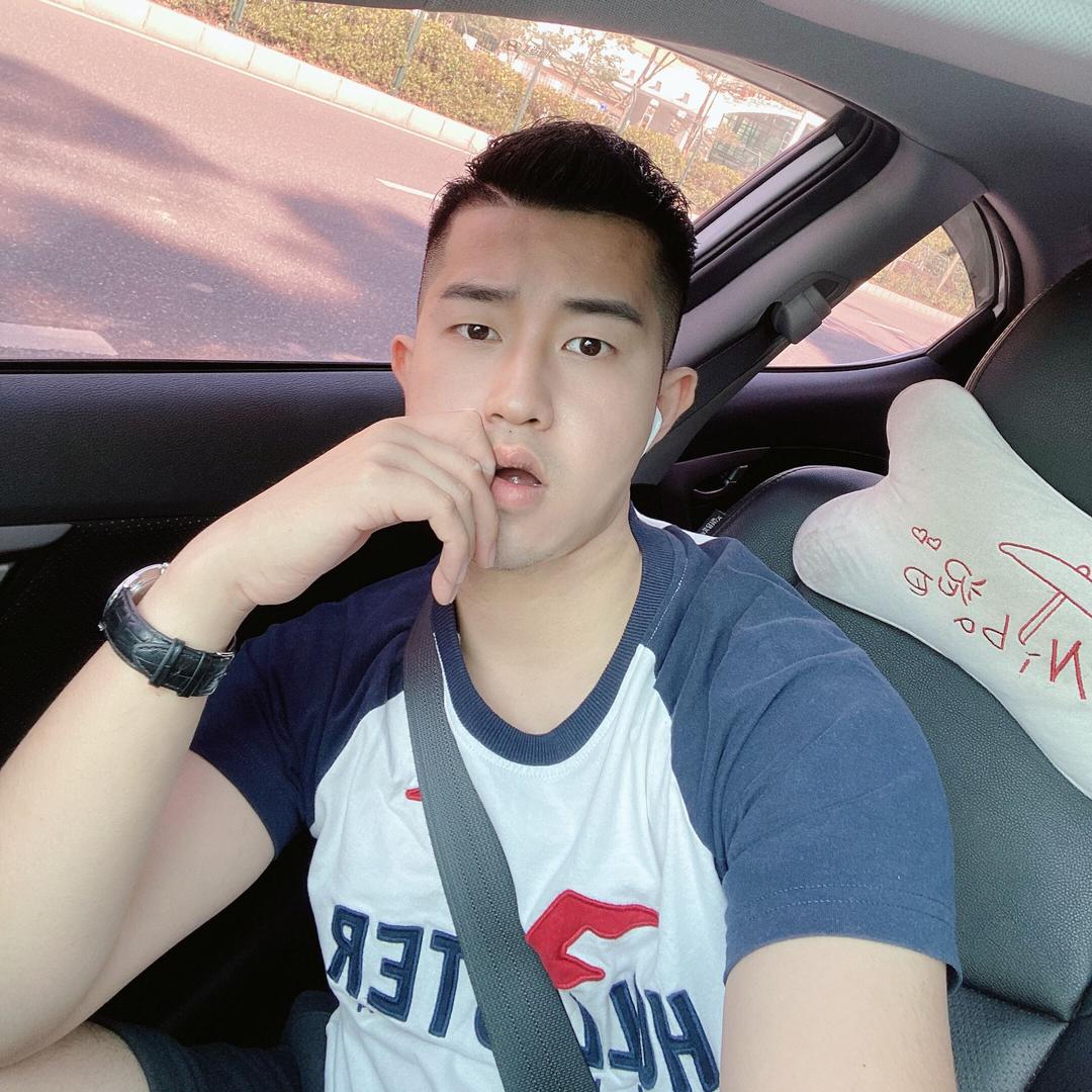 志伟阿