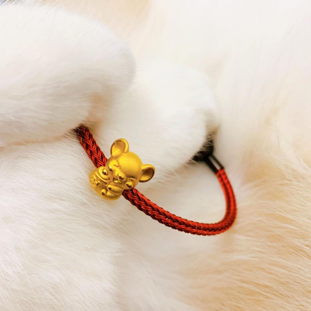 吃吃梅梅