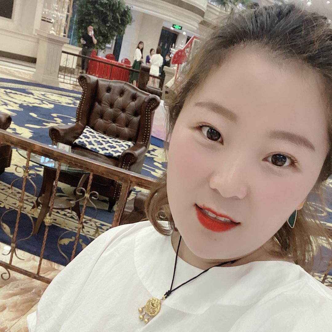 小羋栖花里美妆护肤浚县晓林（宏基步行街店