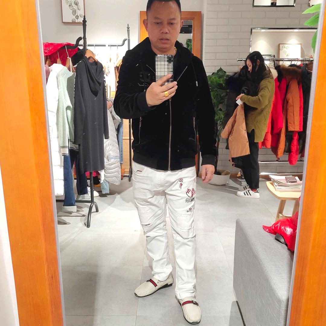 明明哥