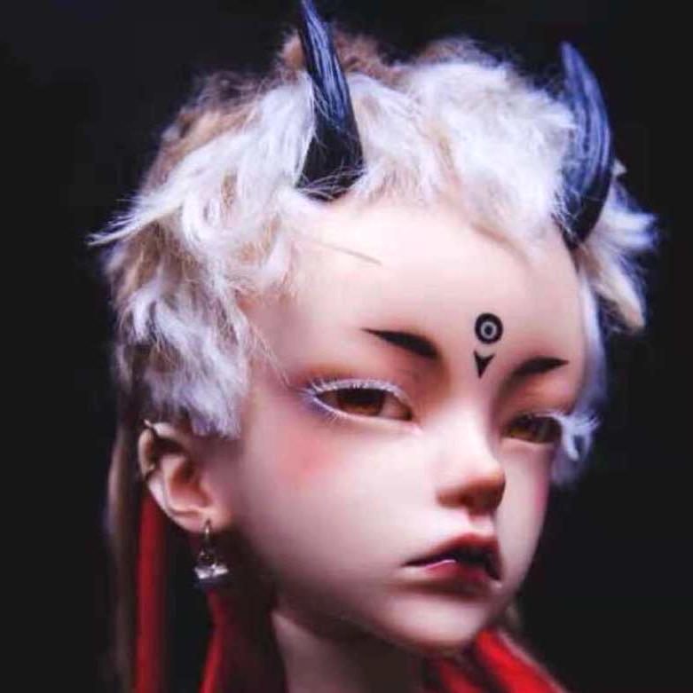 雾白