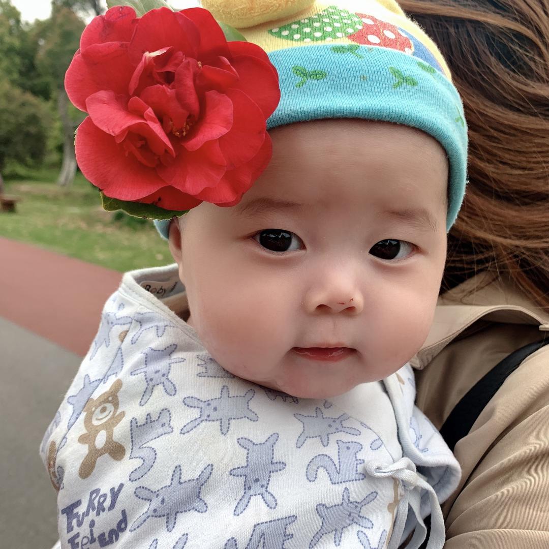 爱笑的小团子
