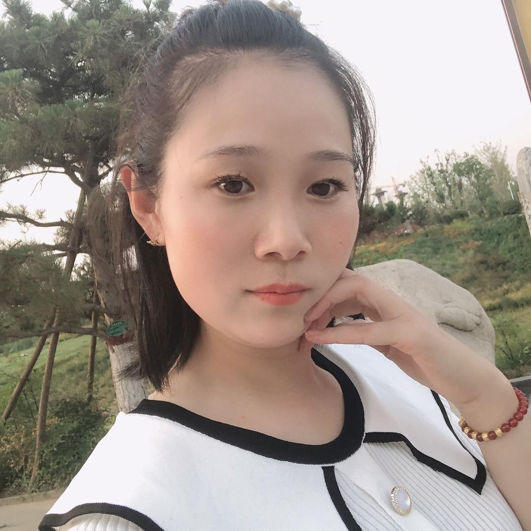 郑州市诱惑服装店娟娟