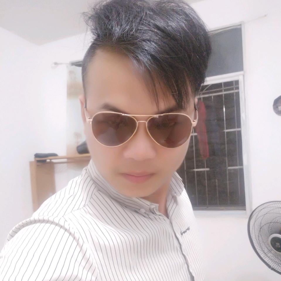 翔哥刷墙腻子工