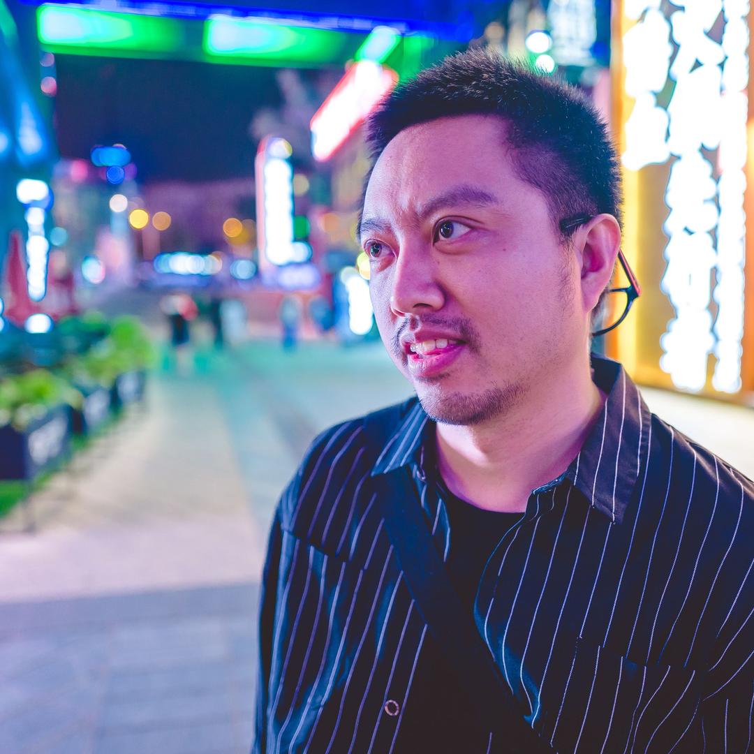 德龙指弹