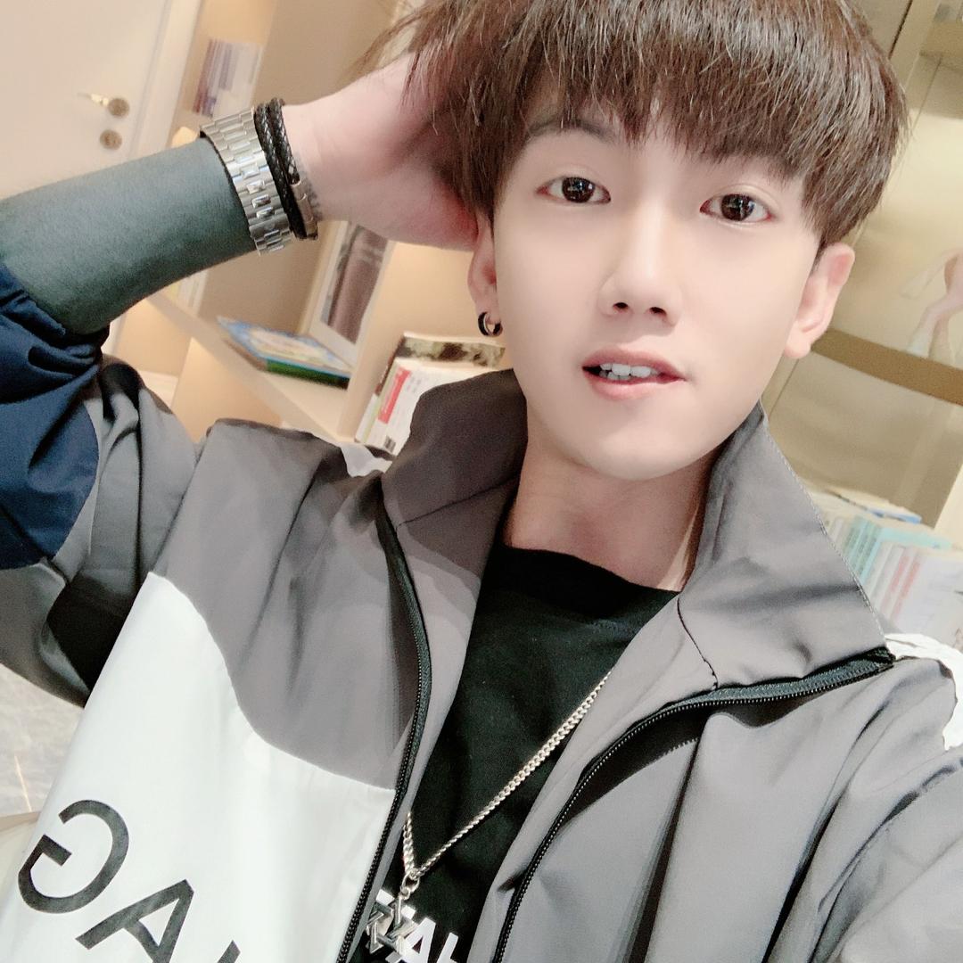 威廉欧巴🏍️