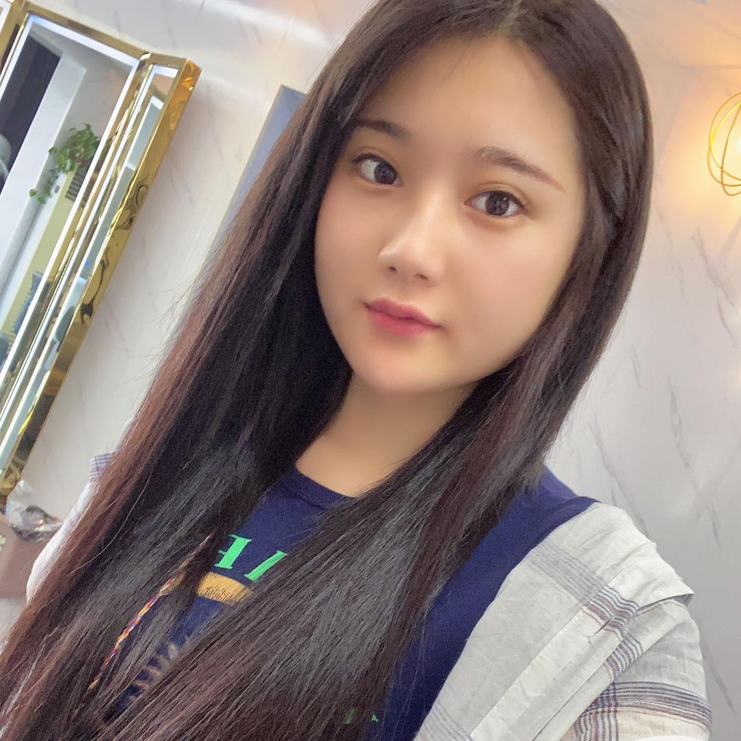 祁朵美甲店