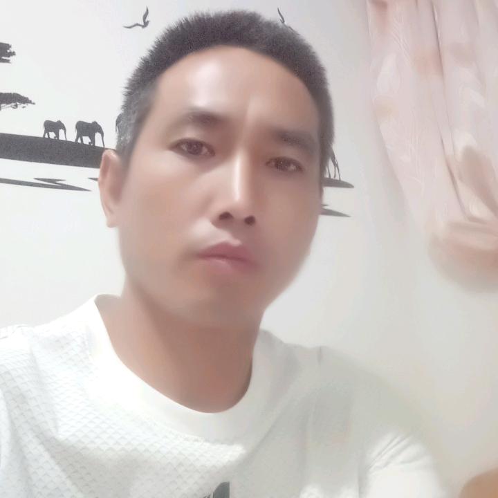 ❄️红杏出墙头❄️