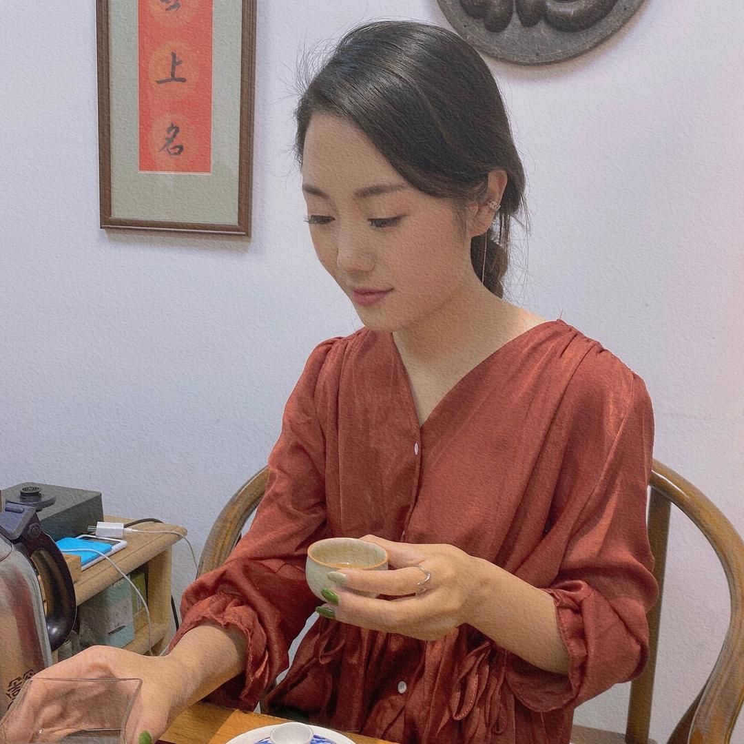源源吖