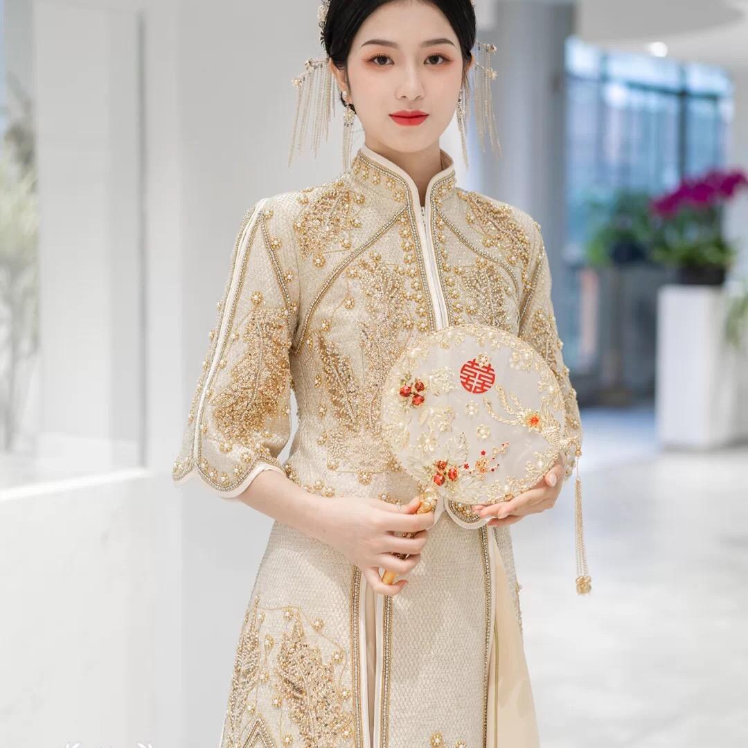Red高端秀禾服