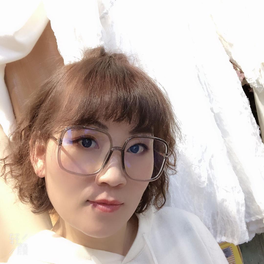 乌鲁木齐-童装-内衣-彩彩