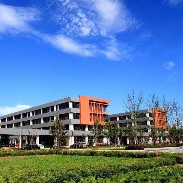 威海职业中专张老师