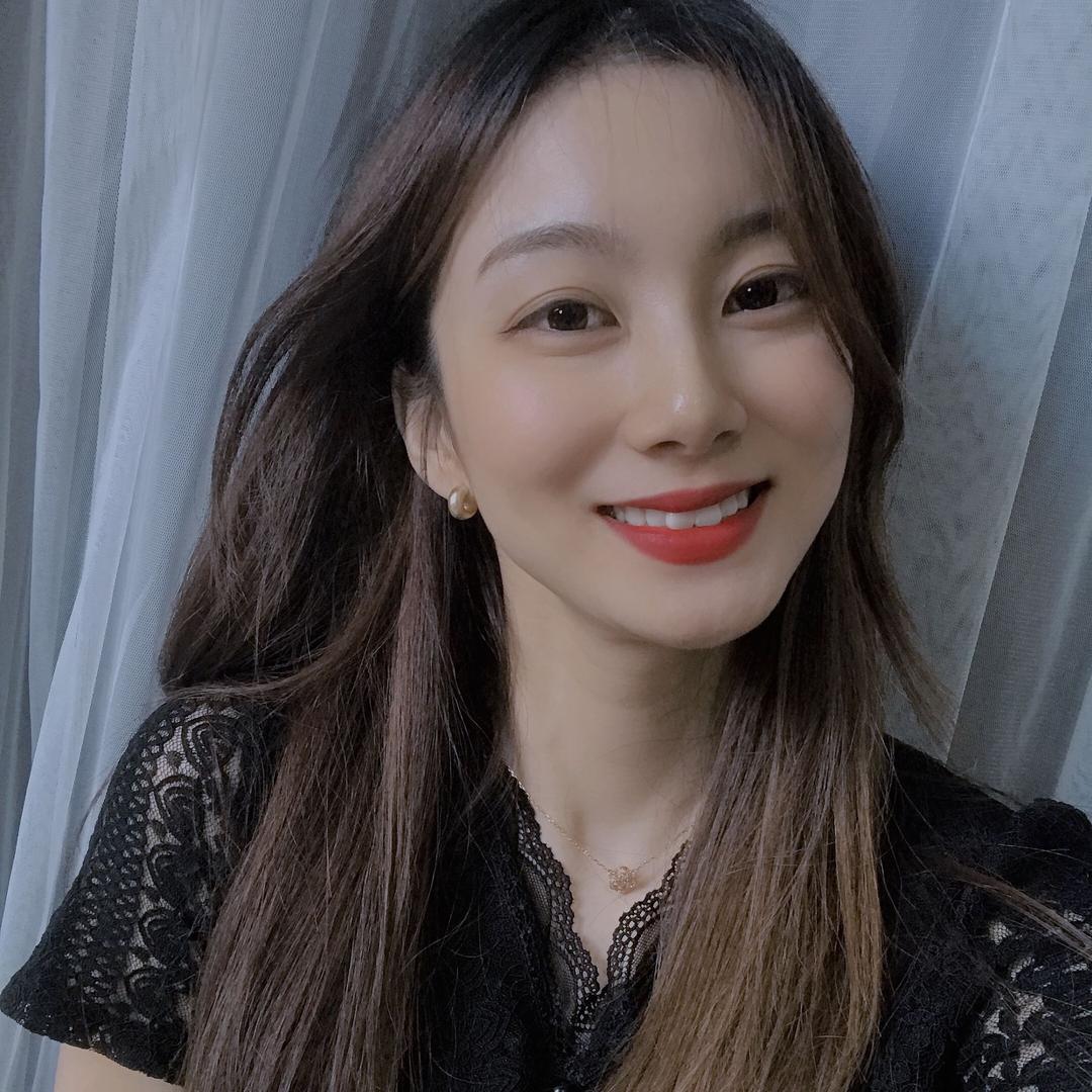 邻尔蔓精品女装