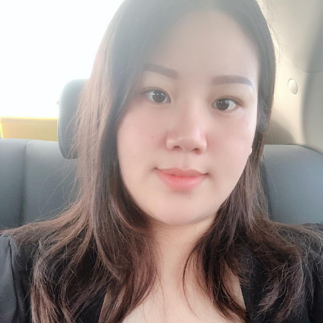白色外套