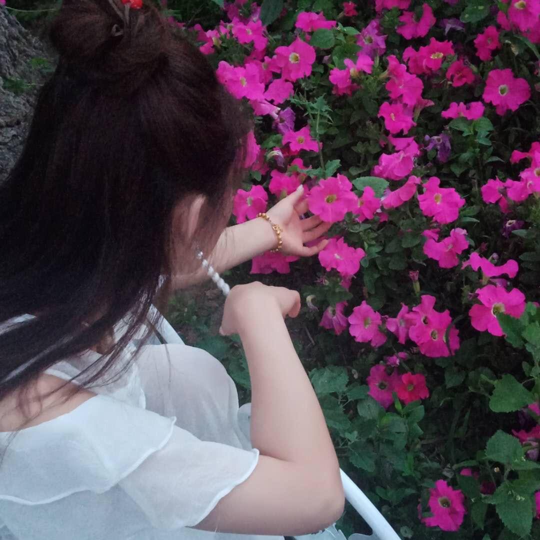 晶晶吖