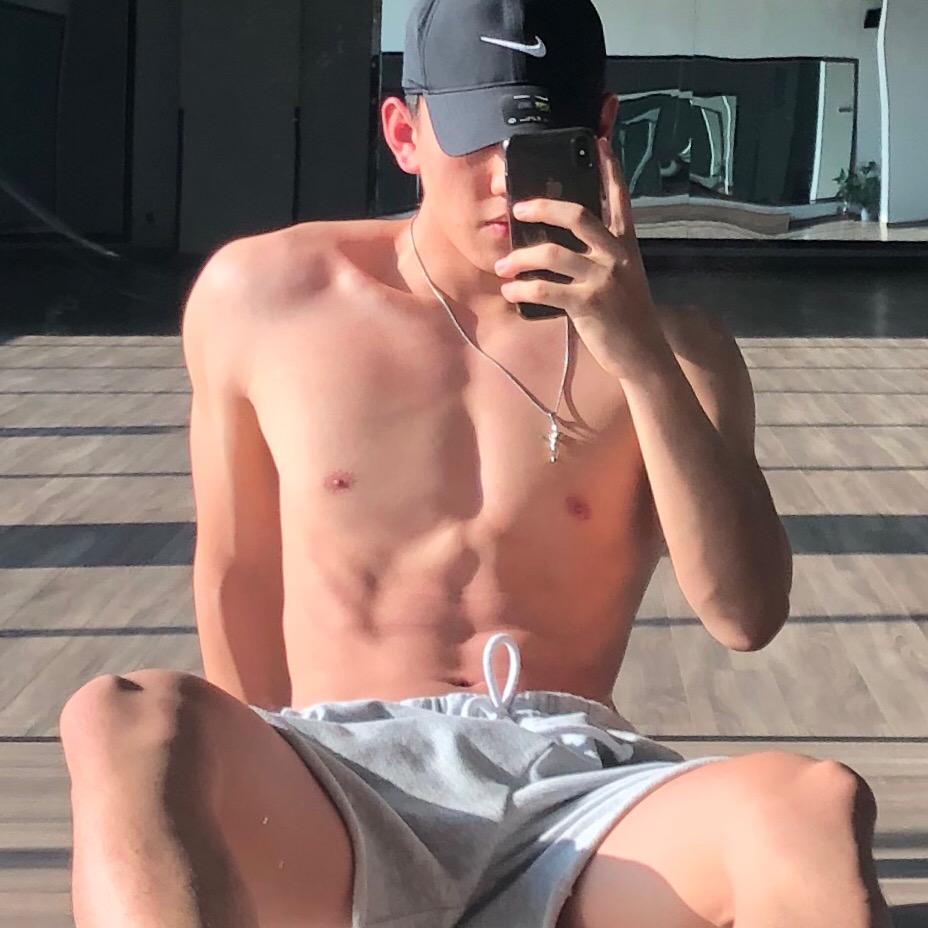 罗智懿