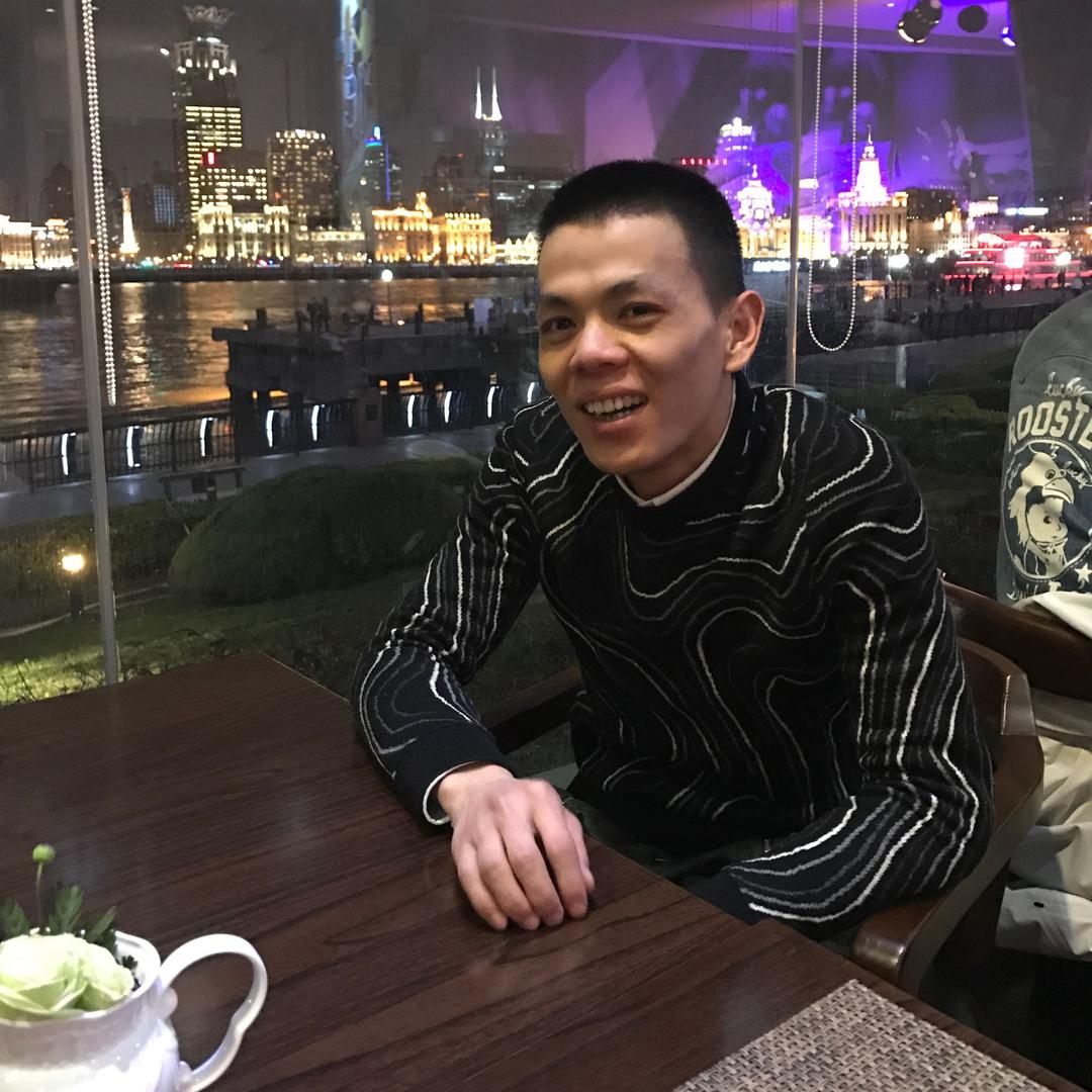 艾斯芸防伪梁远豪