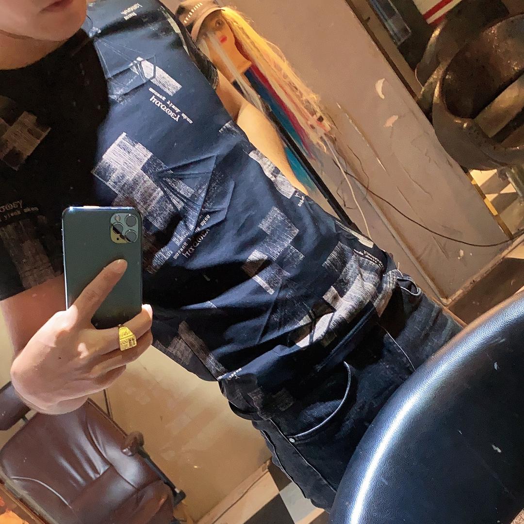 张少🦅