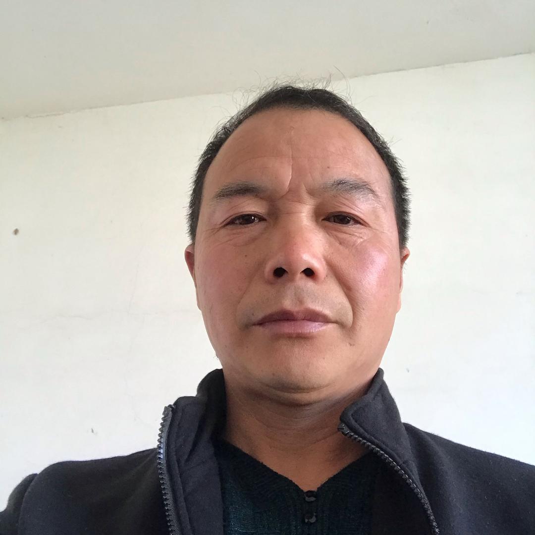 用户…雄鹰展翅