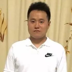 建 军