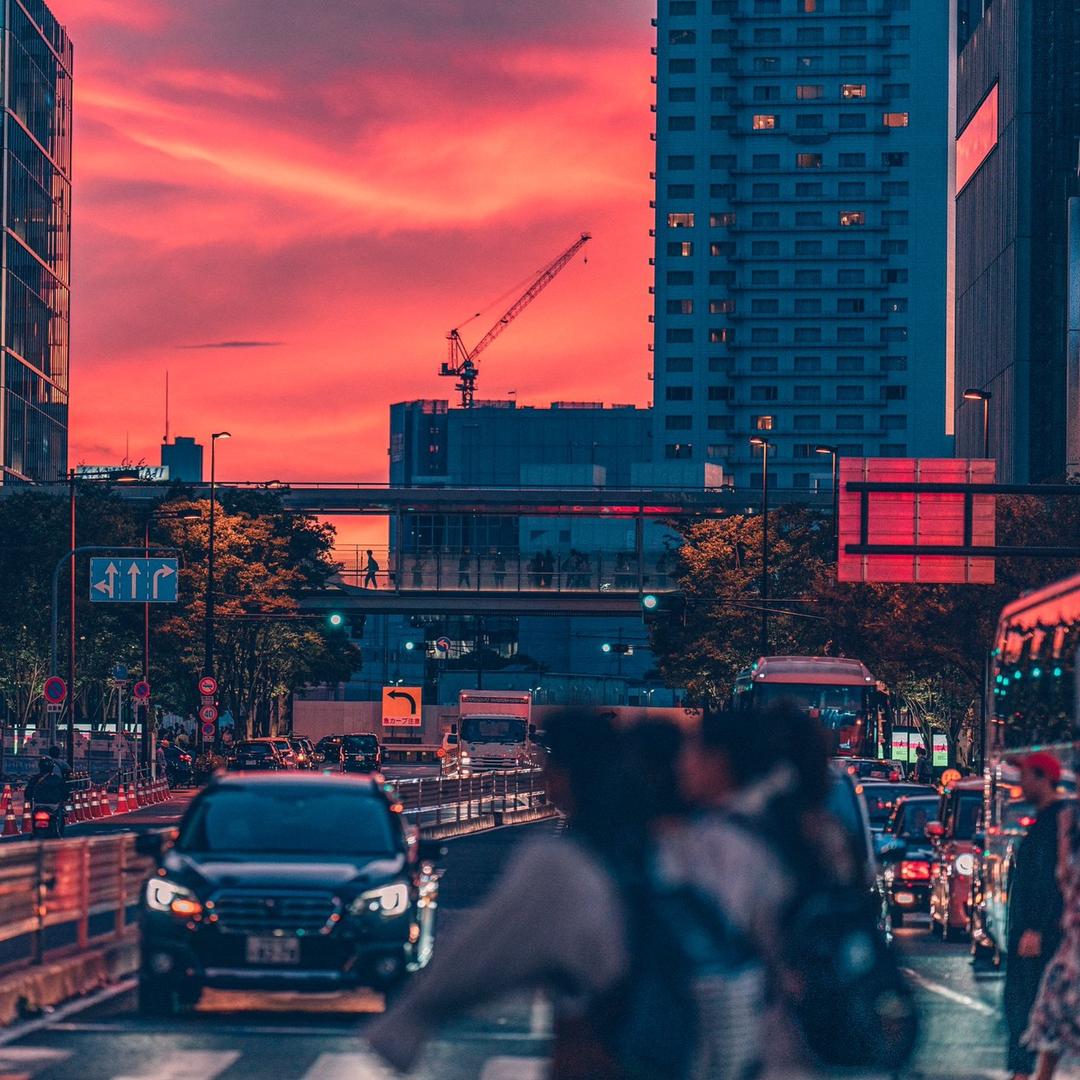 人间忽晚✨