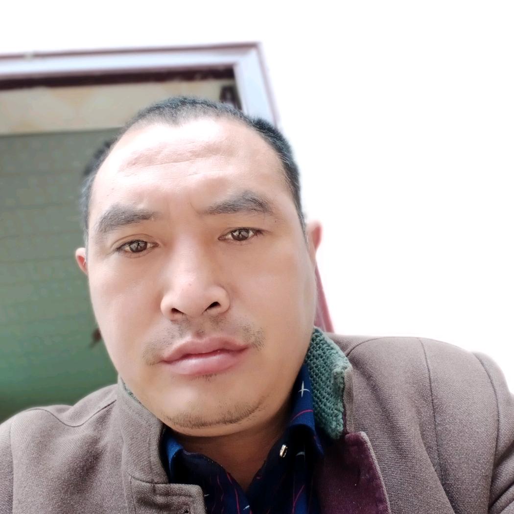 搞房建呢
