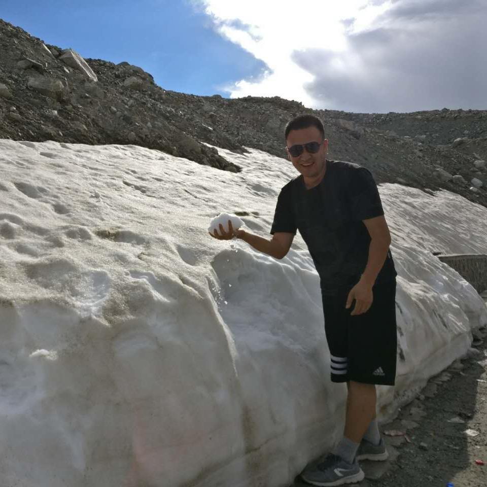 新疆优速汽车曹老板