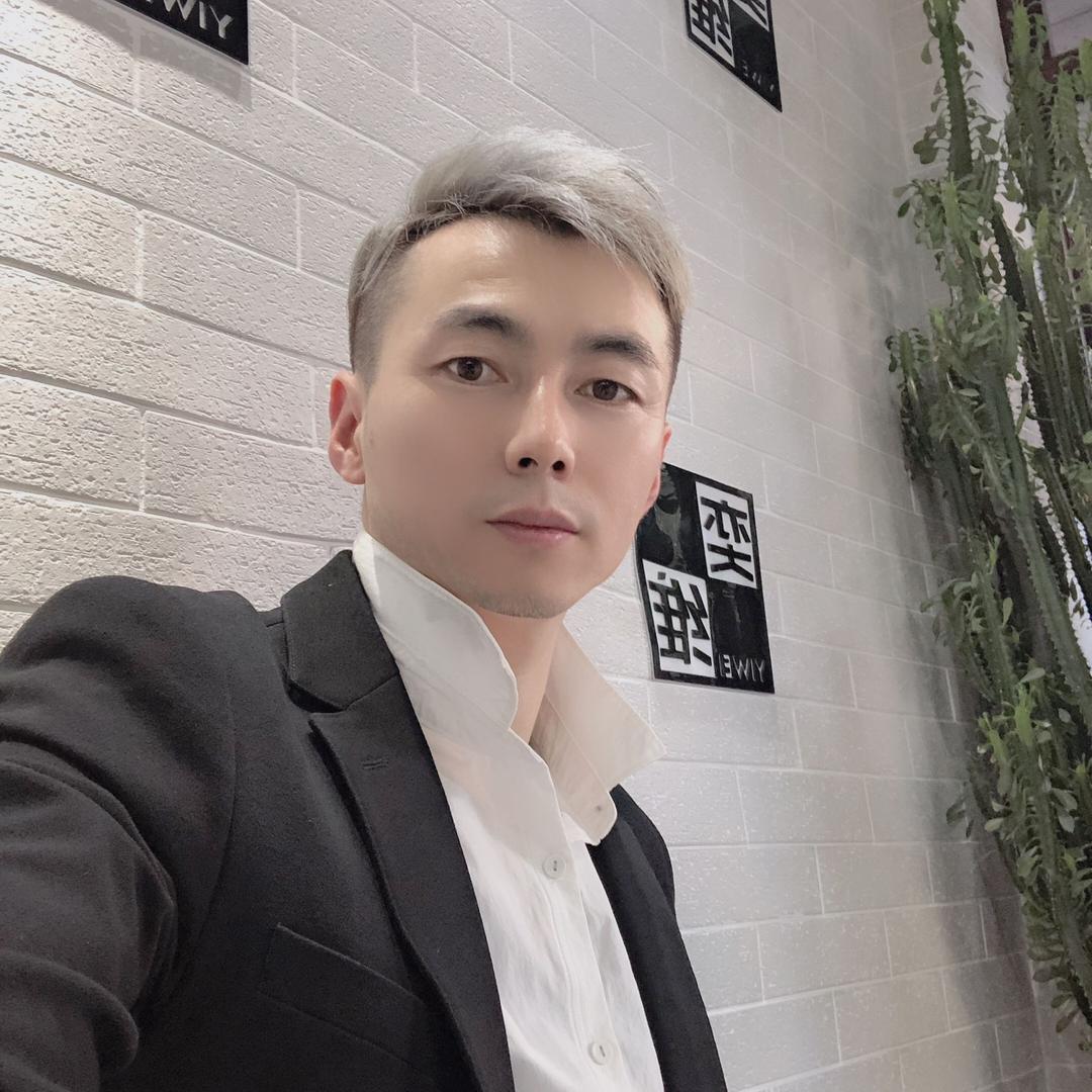 阜新市海州区奕维发型设计店