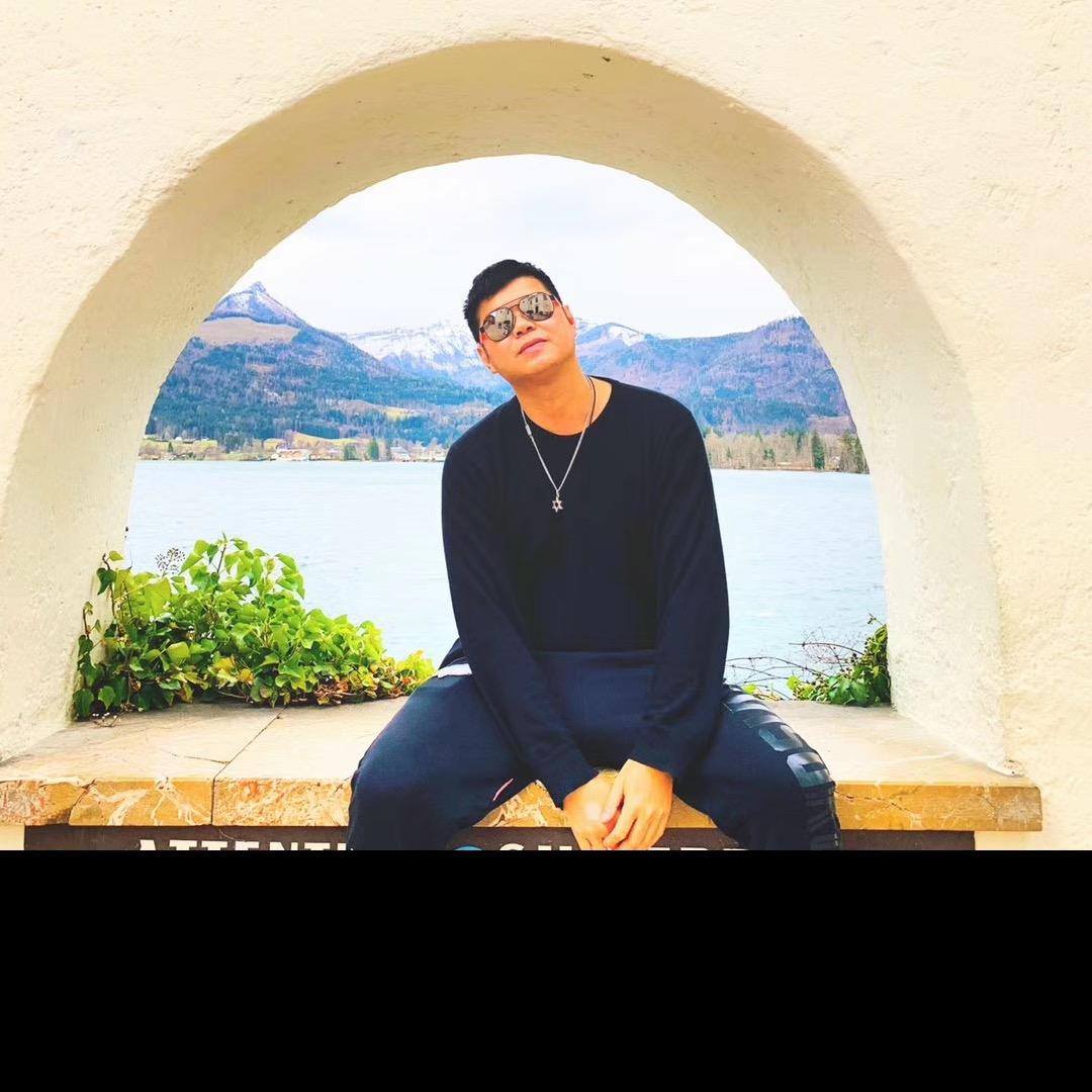 龙哥约局
