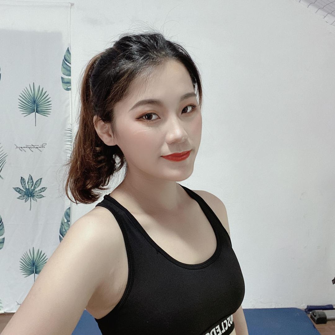灿灿和小黑