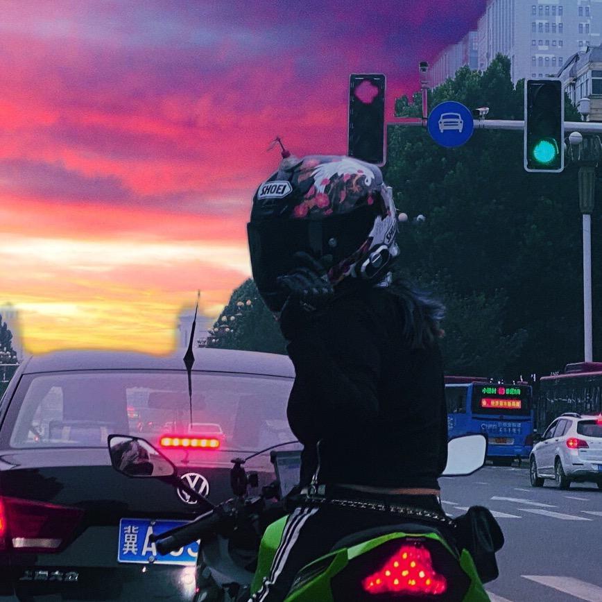 夏娃（皆山客-主理人）