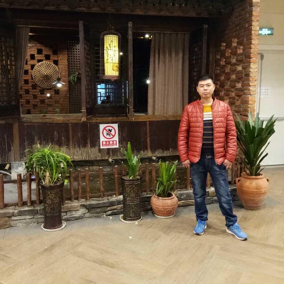 明天更辉煌