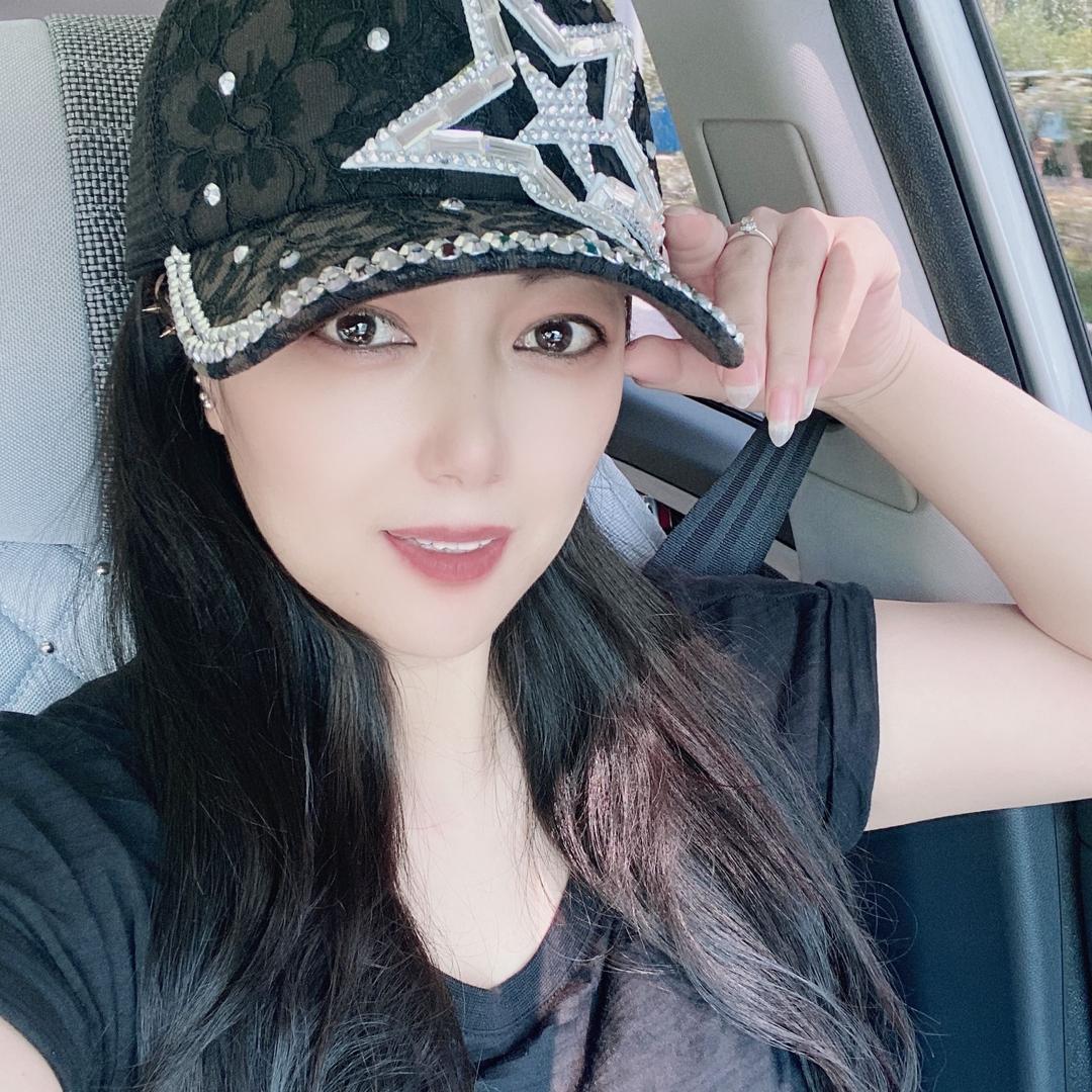 小酒窝_