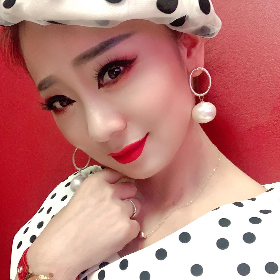 吴依恬（贝贝）