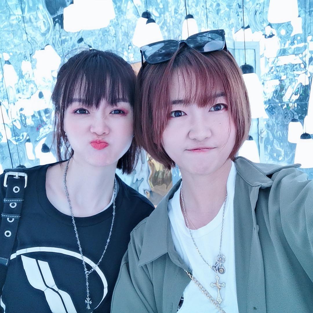 小山和小木