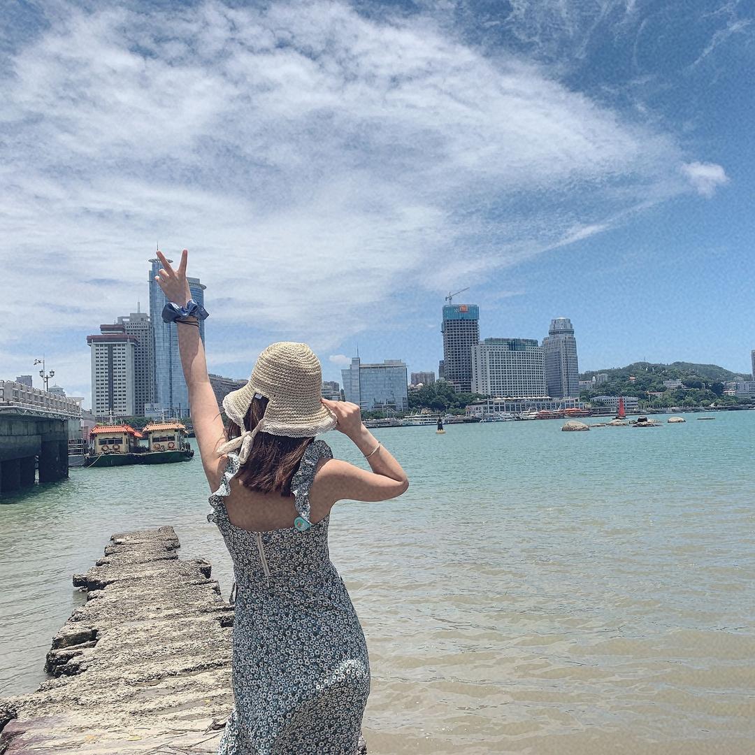 A.ziyi