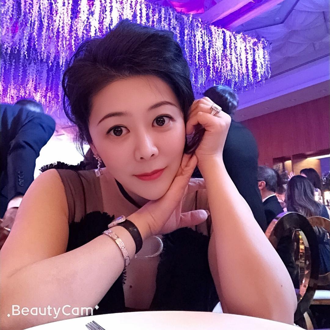 小姑娘姐姐😝