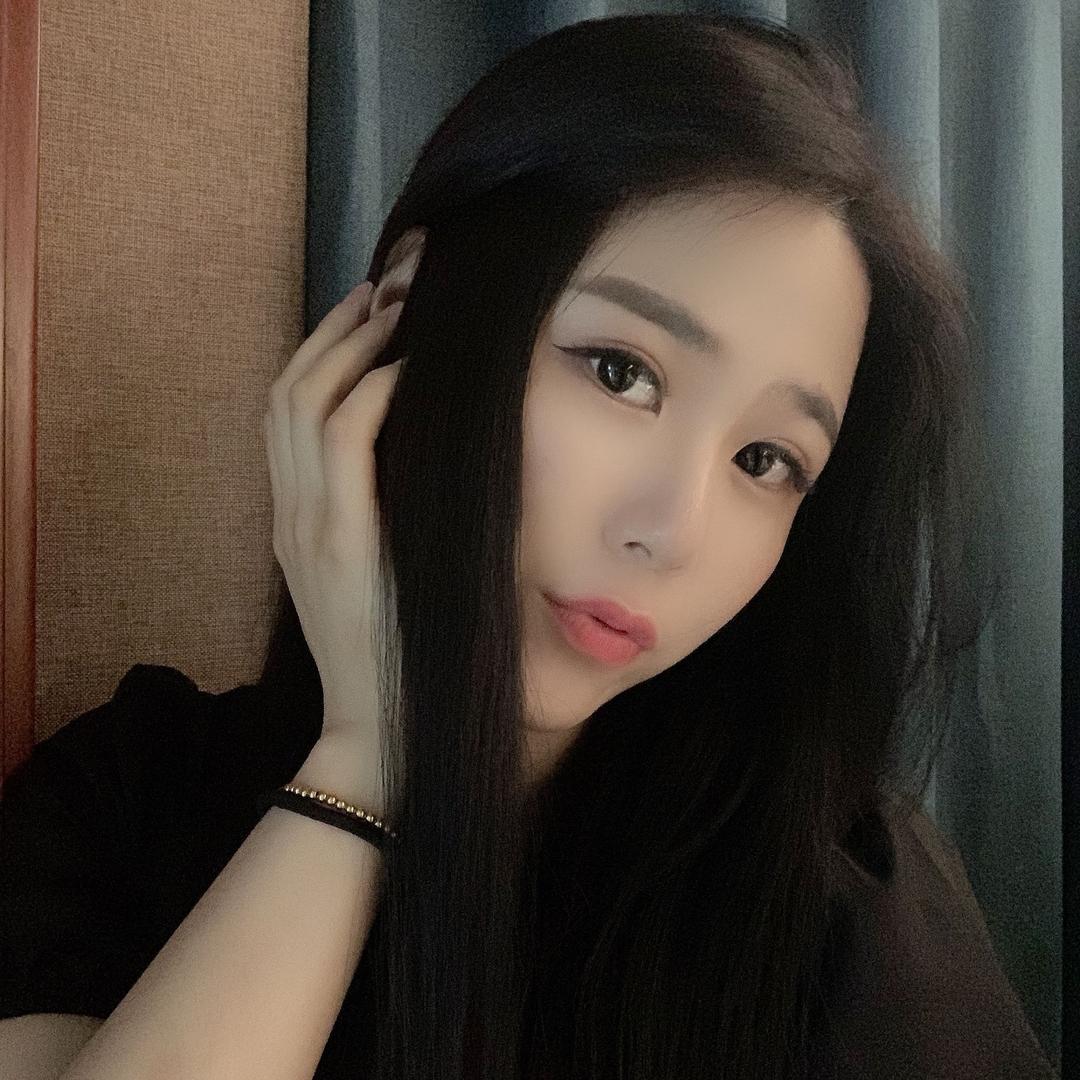 A A叶💋