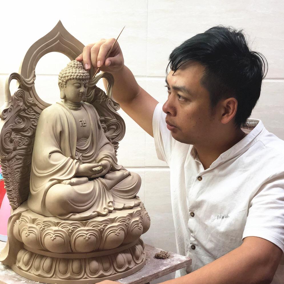 王顺手造福建省德化问瓷阁陶瓷有限公司装饰品专卖店