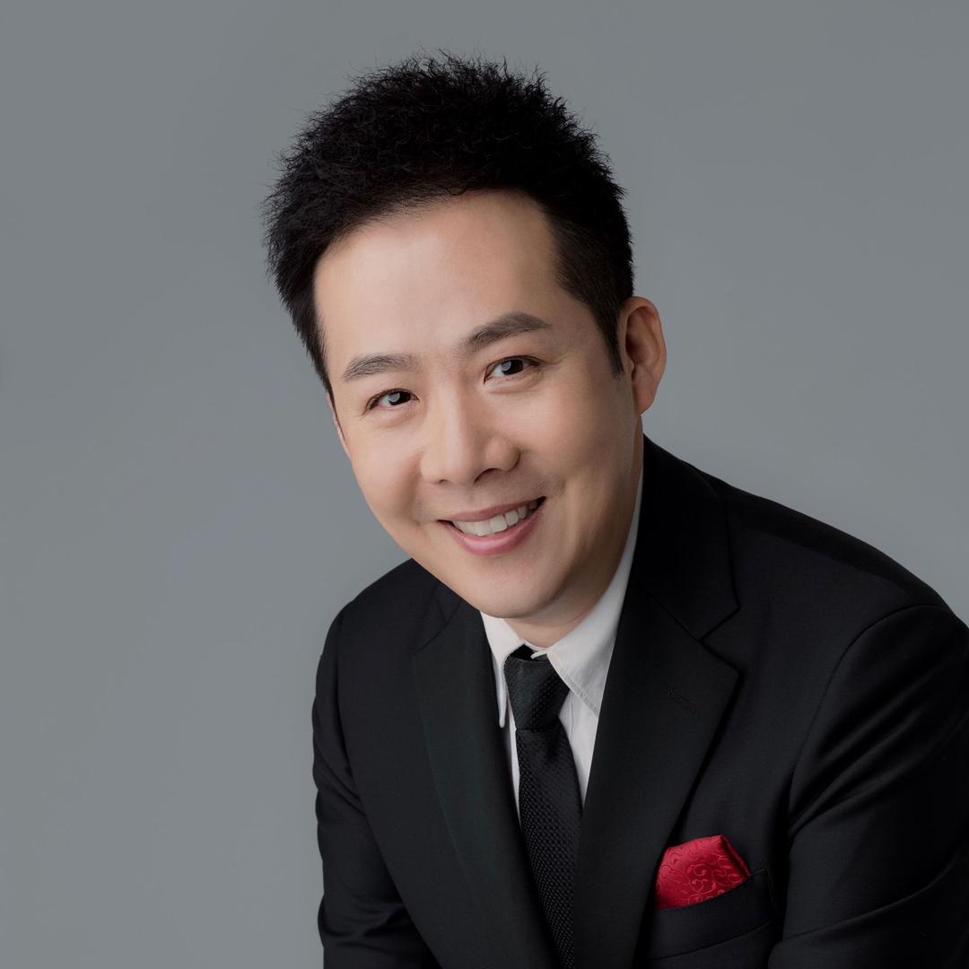 主持人徐杰