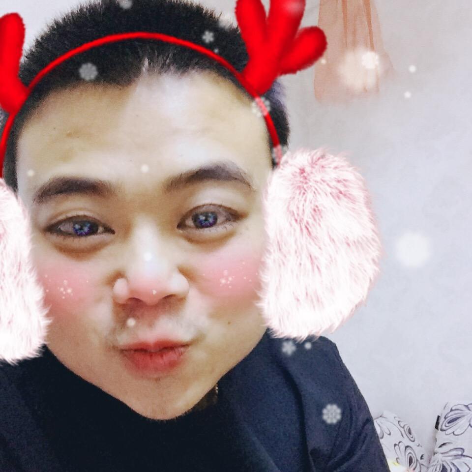 皮童童