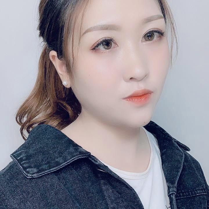 燕子吖.