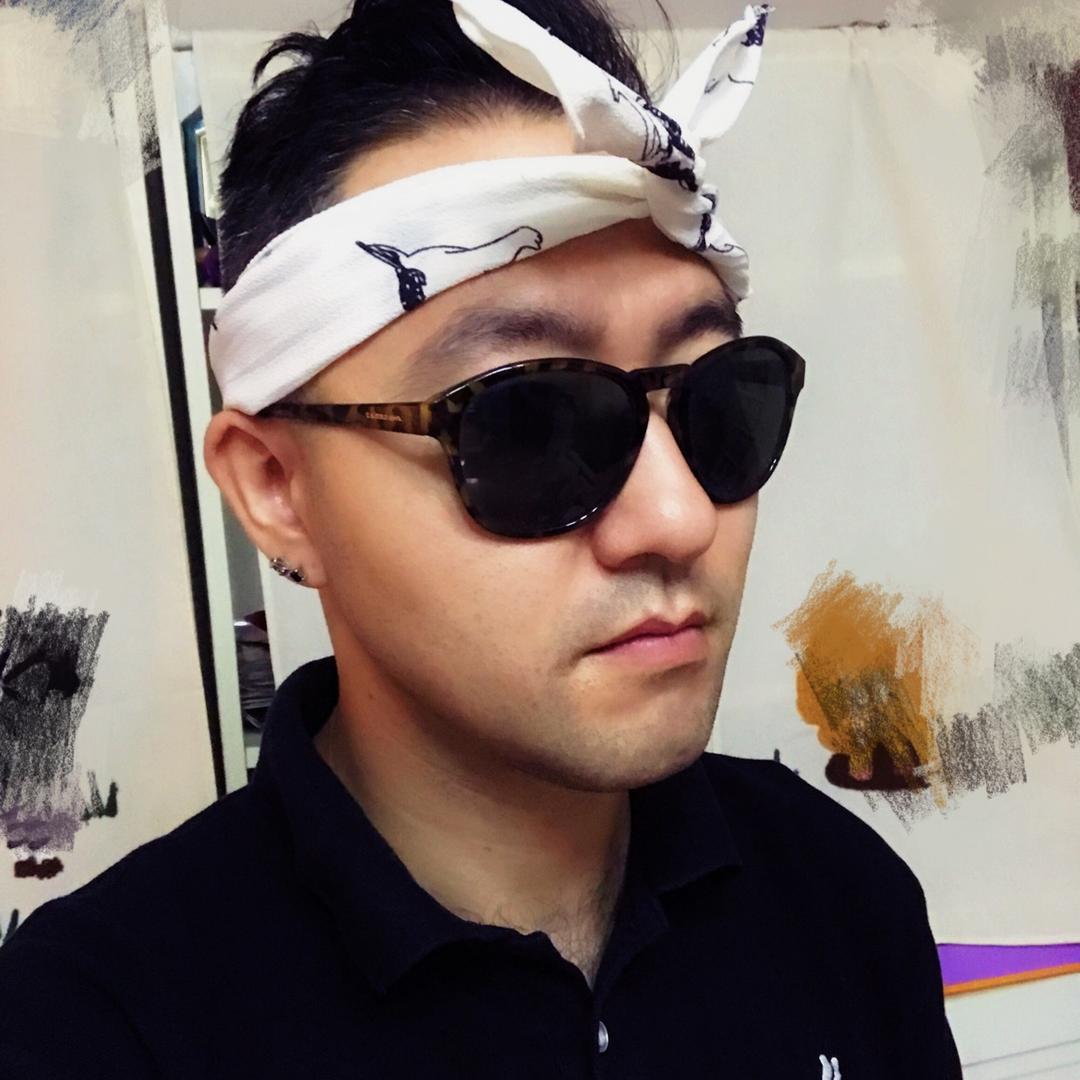 中年练习生李响