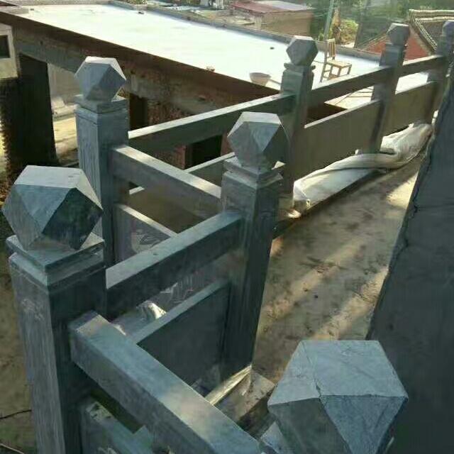 铭铭  奶奶