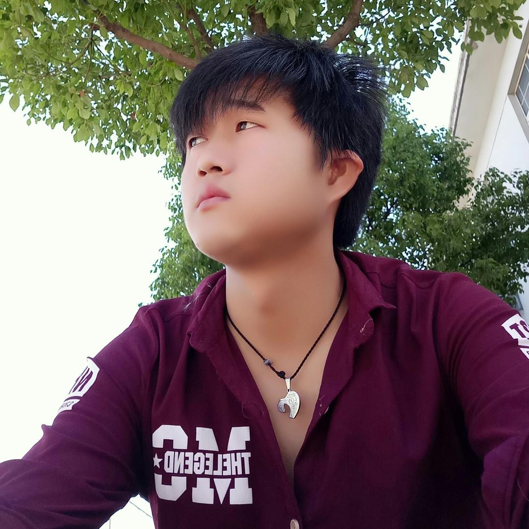 ꧁༺小💕谢༻꧂