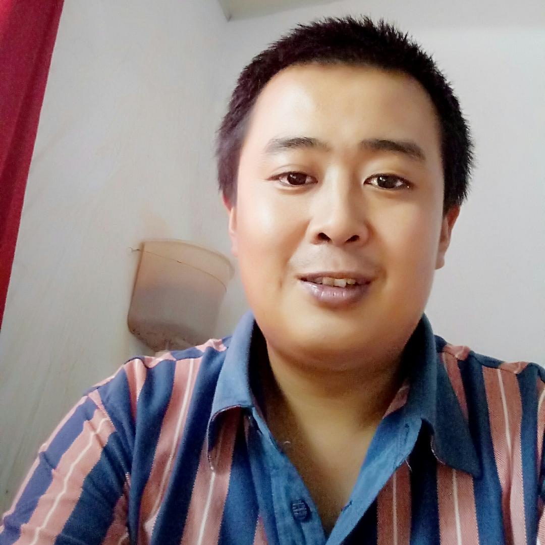 亮康推拿  小黑