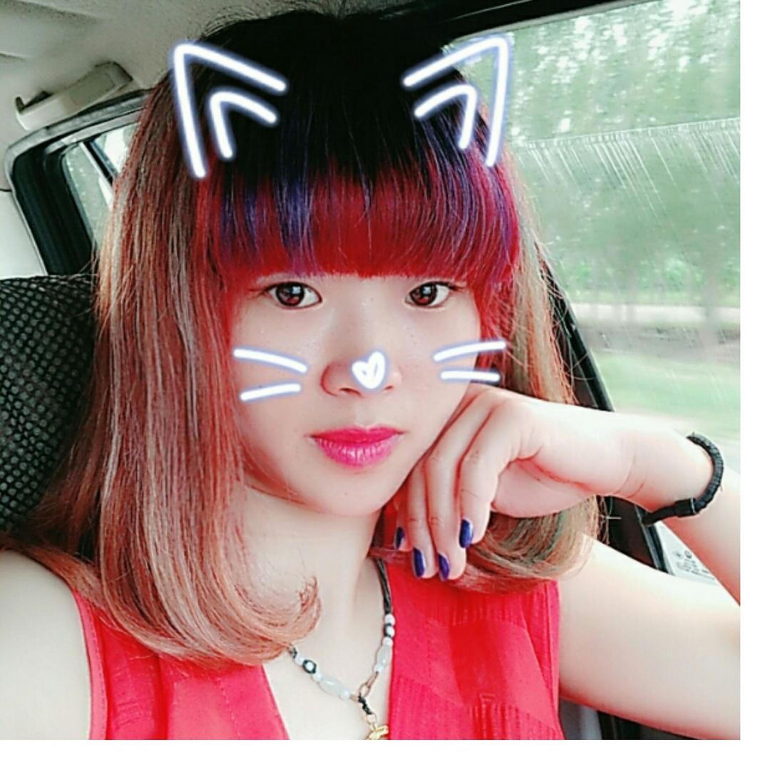 遗留在唇边的吻