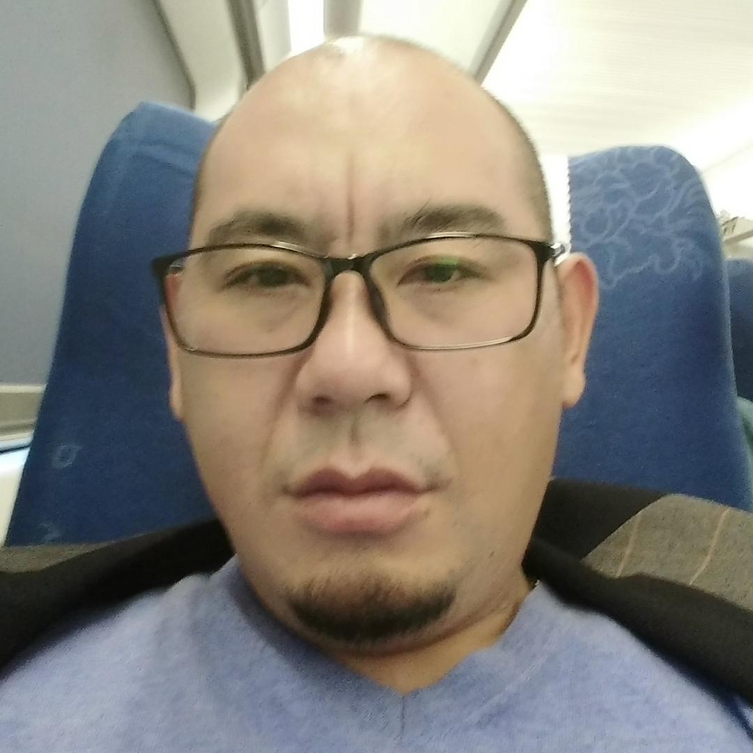 光头华哥